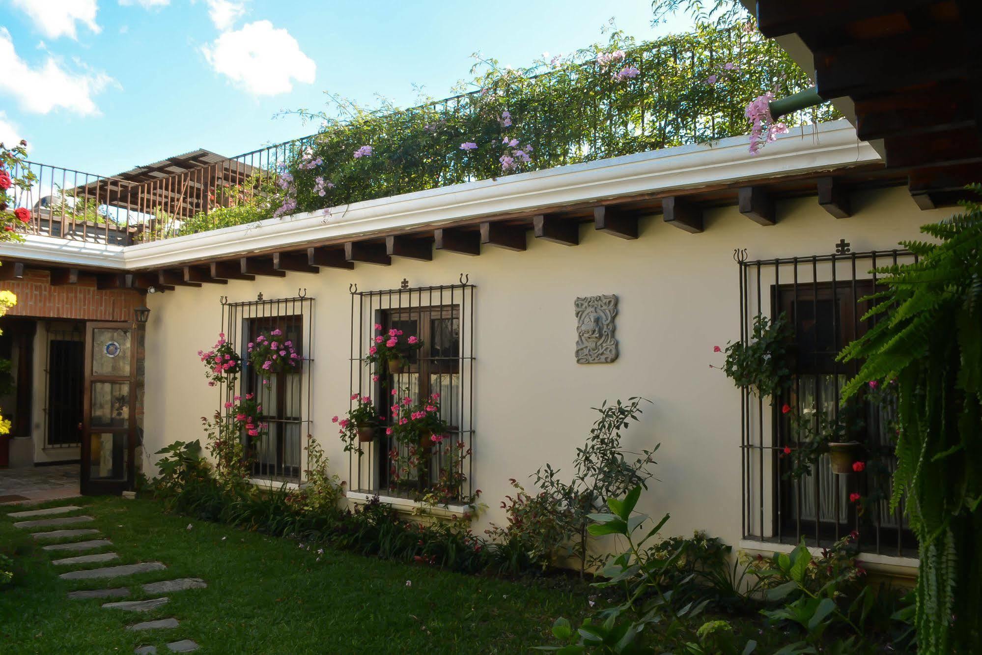 Hotel Sor Juana アンティグア・グアテマラ エクステリア 写真