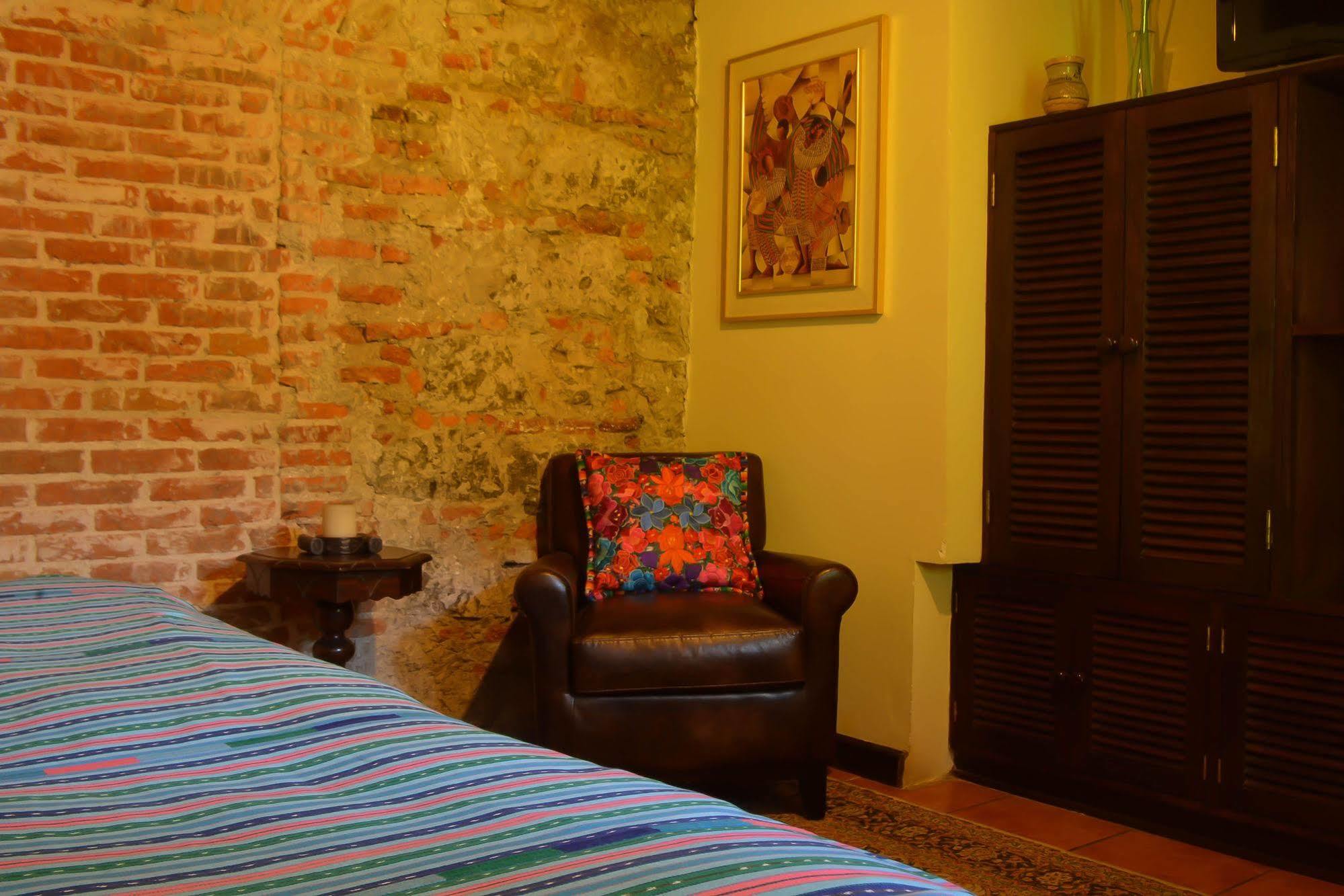 Hotel Sor Juana アンティグア・グアテマラ エクステリア 写真