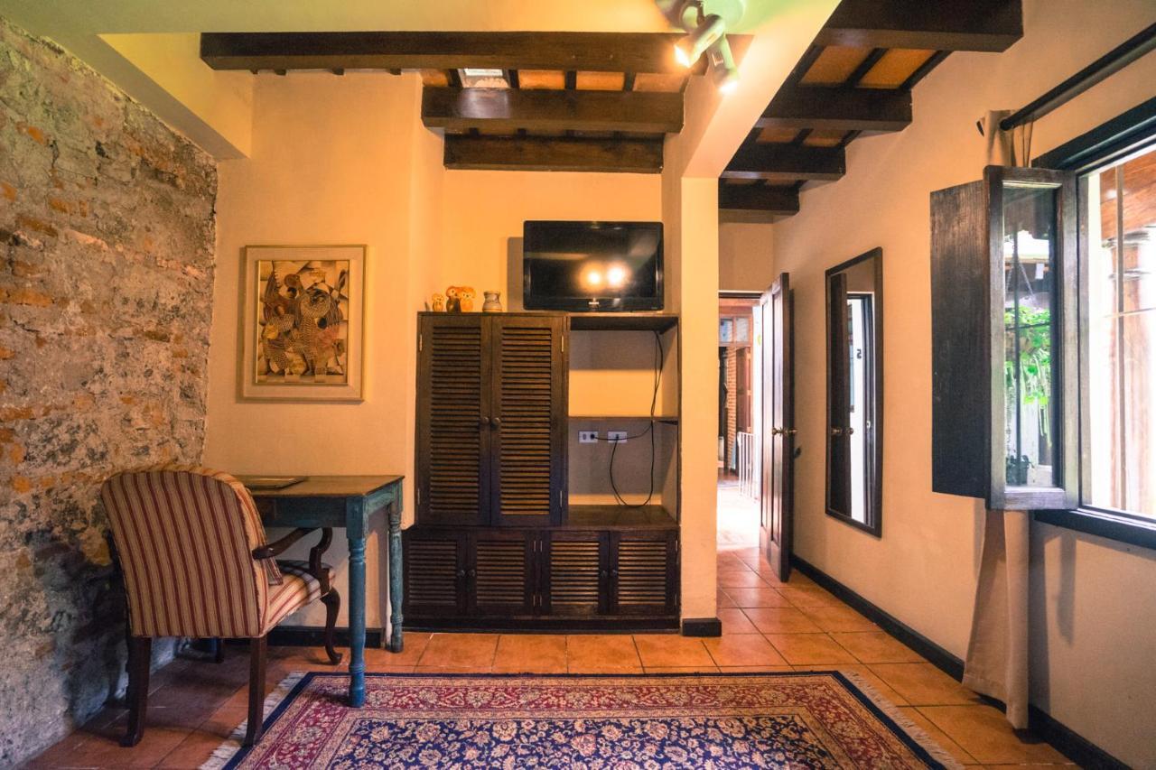 Hotel Sor Juana アンティグア・グアテマラ エクステリア 写真
